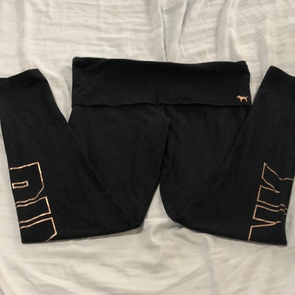 PINK Victoria's Secret Pants - Pink yoga pants